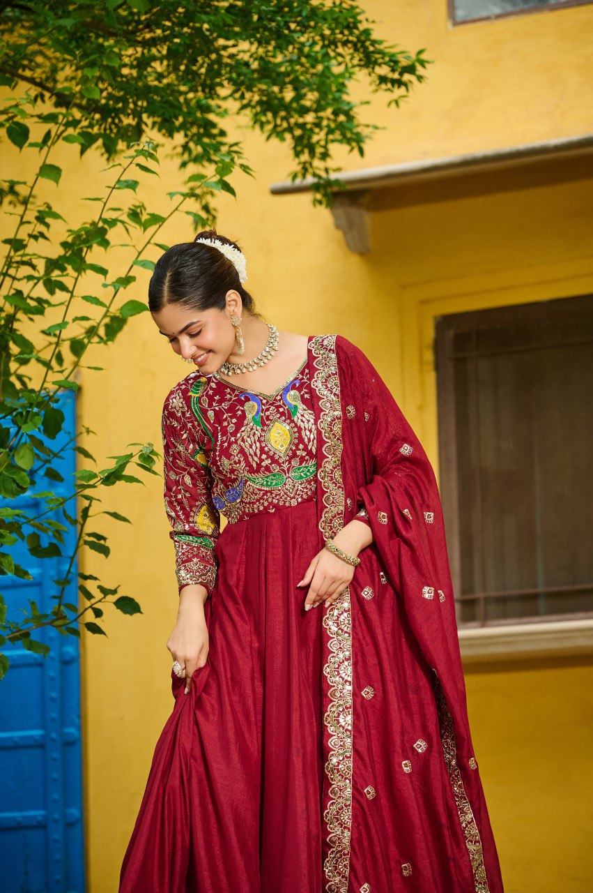 Nayisha Royal Charm Anarkali Gown
