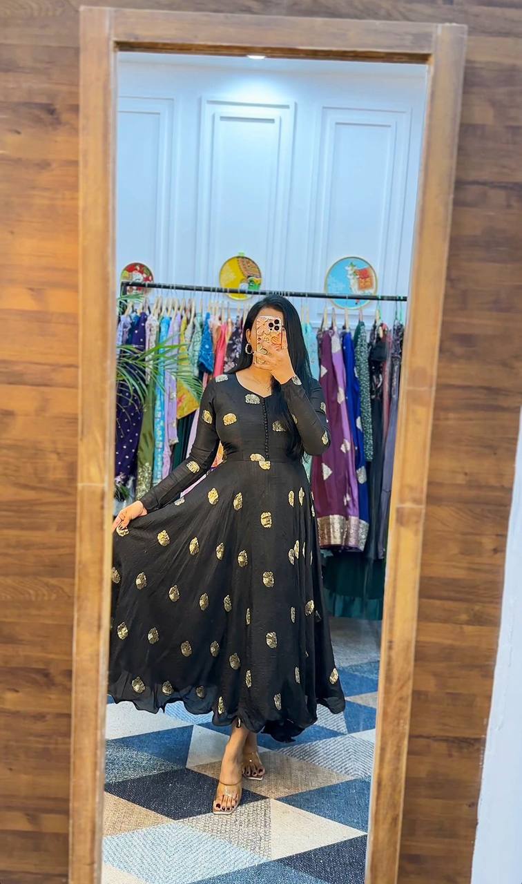 Zara Exquisite Gown Dupatta Set