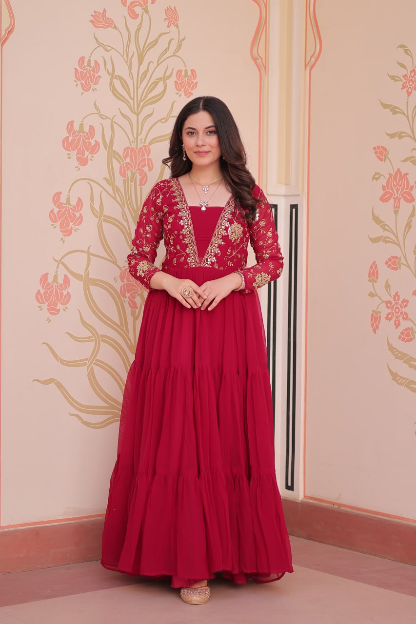 Sunehri Saaz Premium Readymade Gown
