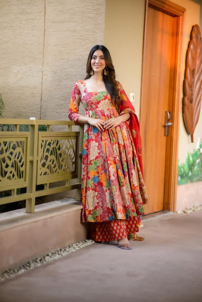 Vaani Floral Maslin Suit Set