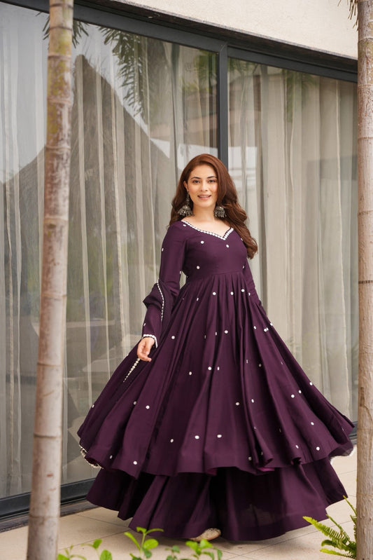 Zerina’s Majestic Glow Anarkali Gown