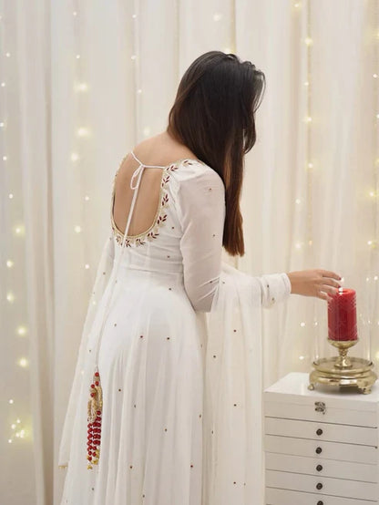 Apsara Hand Work Suit Set