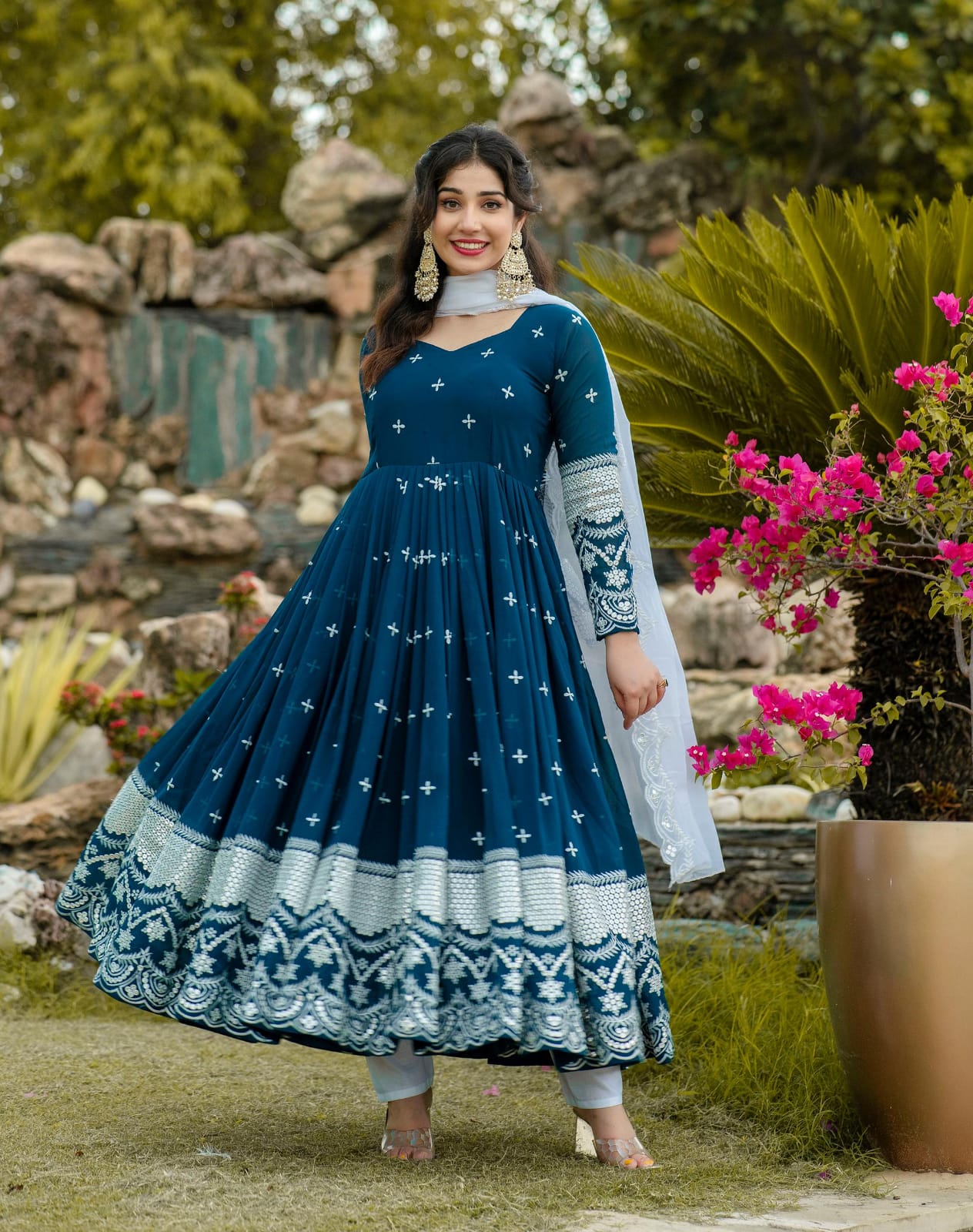 Shanaya Premium Quality Suit Set