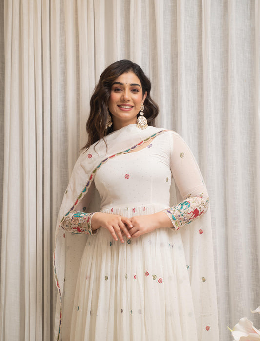 Pearl Glow Embroidered Suit Set