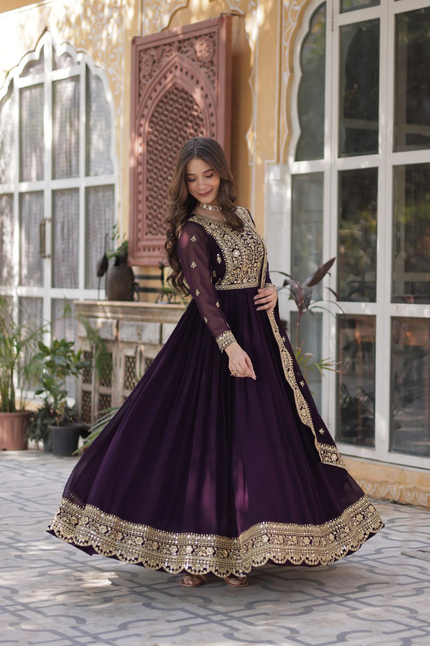 Swara Beatiful Readymade Gown