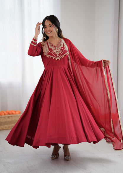 Maroon Majesty Handcrafted Elegance in Flowing Anarkali Suit