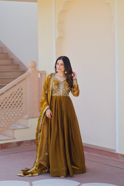 Riwaayat Royale New Designer Party wear Readymade Gown