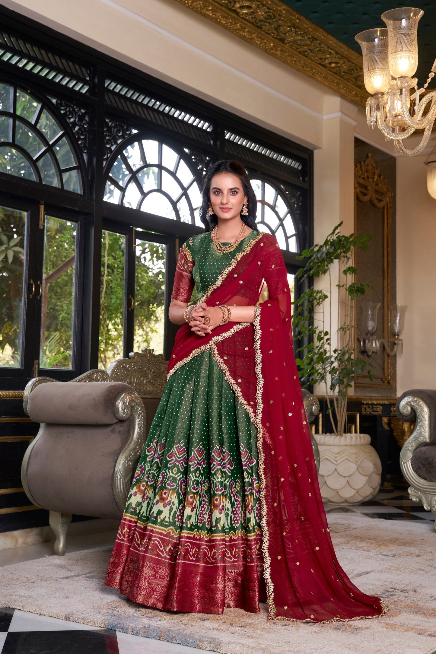 Yamika Queen's Aura Designer Lehenga Choli