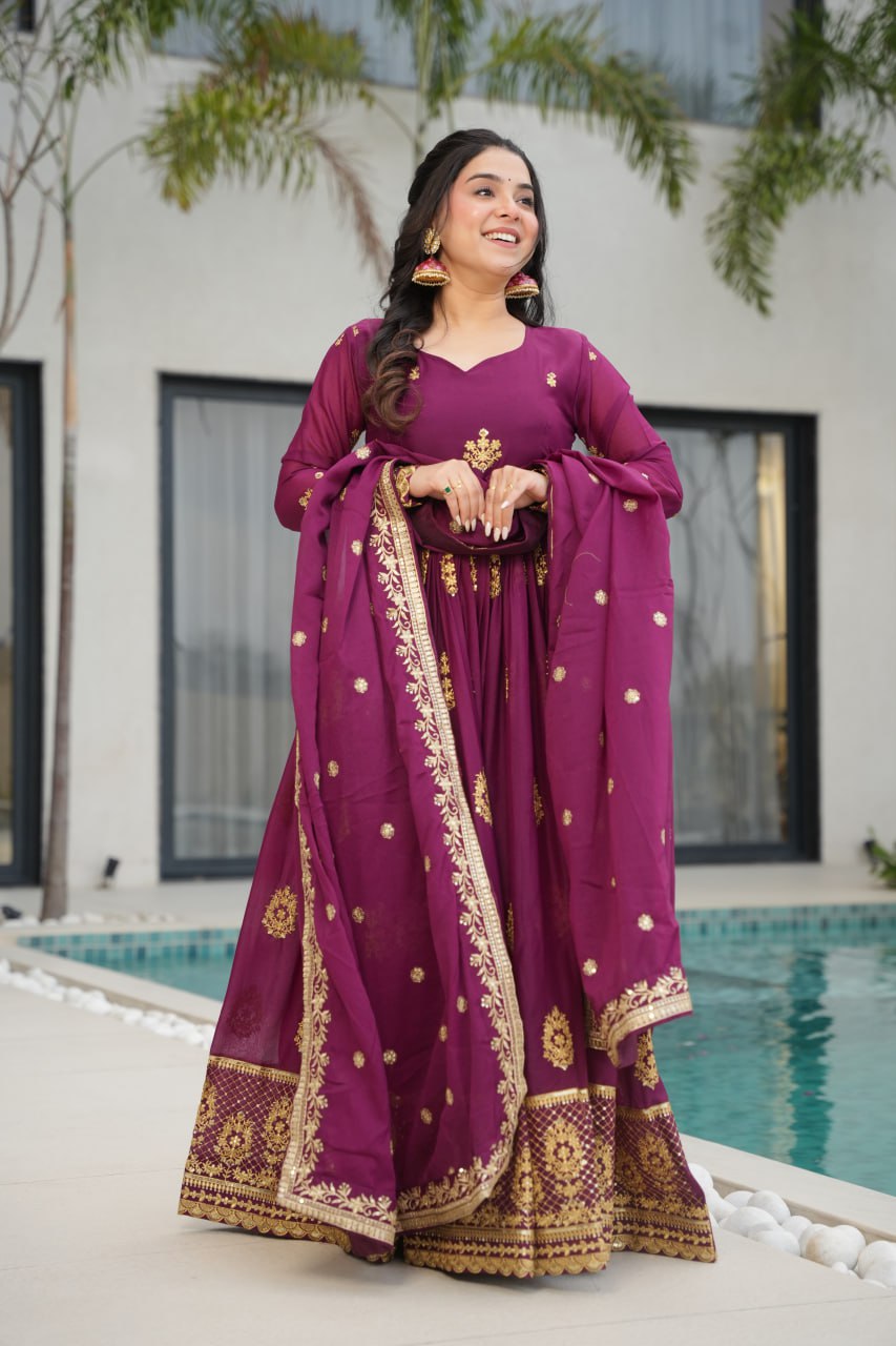 Ruhi Star Georgette Premium Designer Readymade Gown