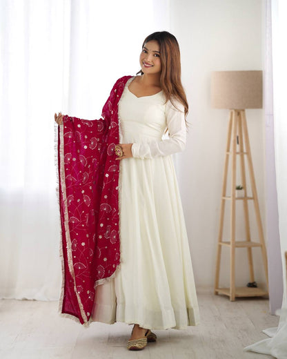 Prishita White Beauty Flowing Anarkali Gown