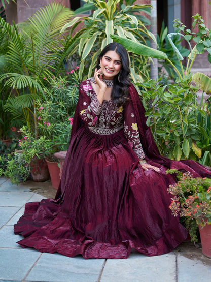 Queen’s Aura Traditional yet Contemporary Designer Anarkali Gown