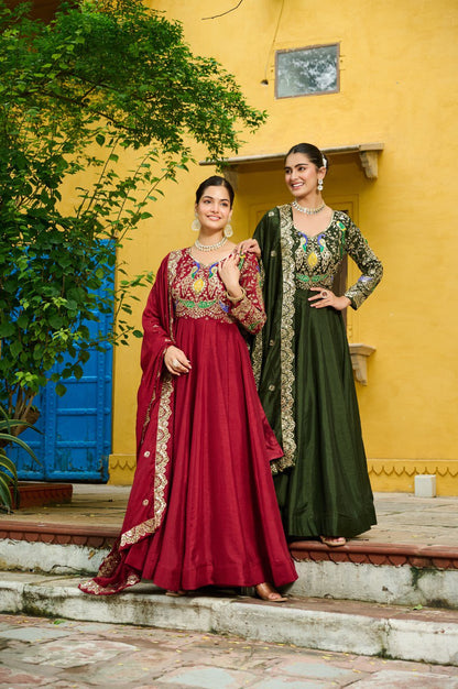 Nayisha Royal Charm Anarkali Gown