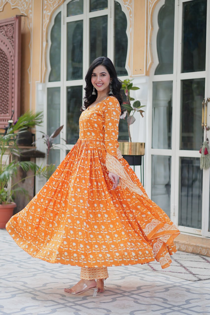 Nivya Twins Aura of Tradition Pure Cotton Gown Success