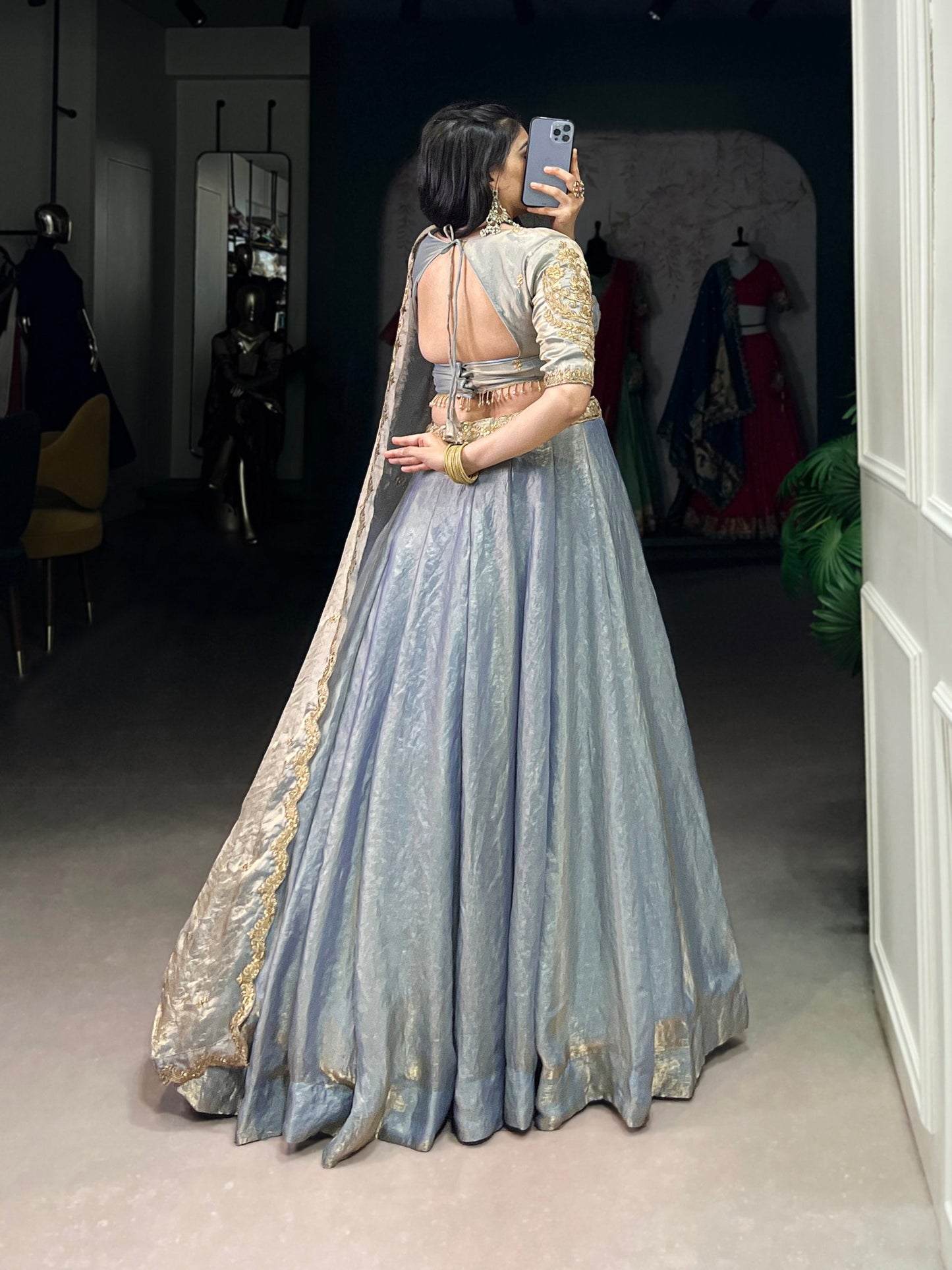 Rang-e-Mehal – A Royal Symphony of Silk Lehenga Choli