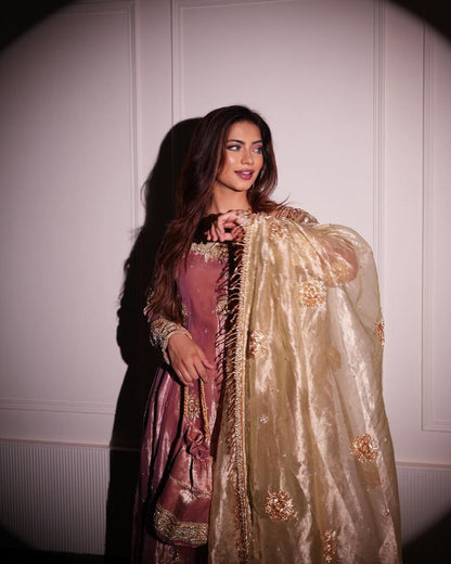 Shavi's' Peach Havy Zimmy Chu Royal Elegant Suit Set