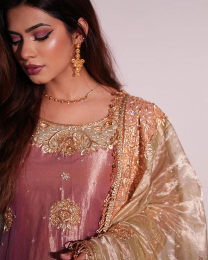 Shavi's' Peach Havy Zimmy Chu Royal Elegant Suit Set