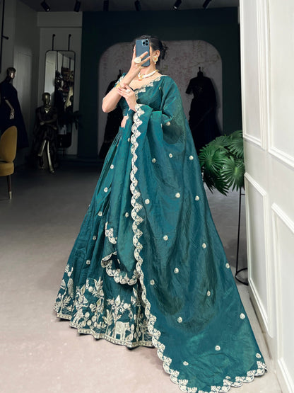 Rashmika Shine Like a Queen In Gold Crush Beauty Lehenga Choli